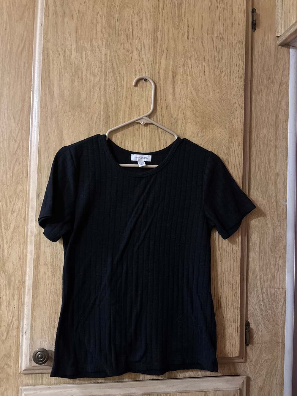 Vintage America Women's Slub Ribbed Short Sleeve Tee in Black
